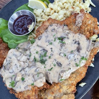 Das Bierhauz - Mountain View - Jeger Schnitzel Plate (Veal) - Beer Gardens Near Me - Mountain View, California