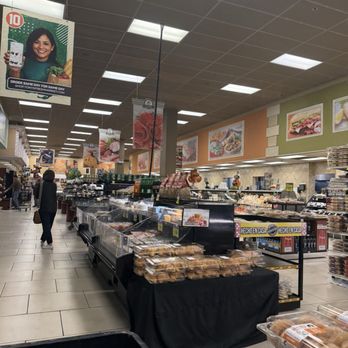Tony's Fresh Market - Pastries - Grocery Near Me - Chicago, Illinois