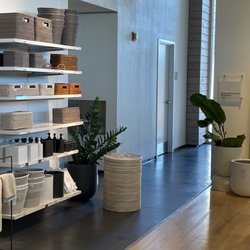 Crate & Barrel