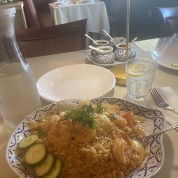 Top Thai Cuisine - Seafood fried rice. - Thai Near Me - Northridge, California Top Thai Cuisine - Seafood fried rice. - Thai Near Me - Northridge, California