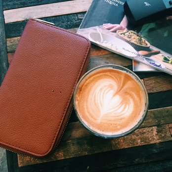 Green Engine Coffee - Flat White. 10/10 Baristas are well-trained. - Coffee & Tea Near Me - Haverford, Pennsylvania