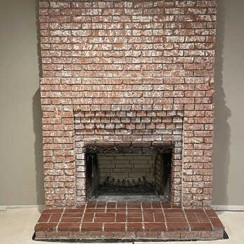 Hollow Proof - Fireplace before - Flooring Near Me