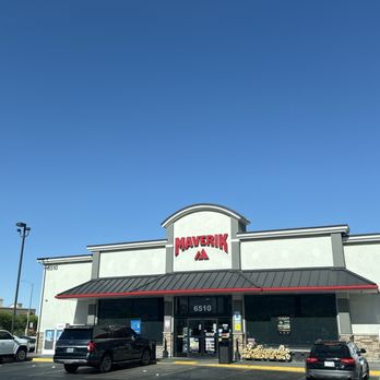 Maverik Adventure's First Stop - The store - Gas Stations Near Me - Las Vegas, Nevada
