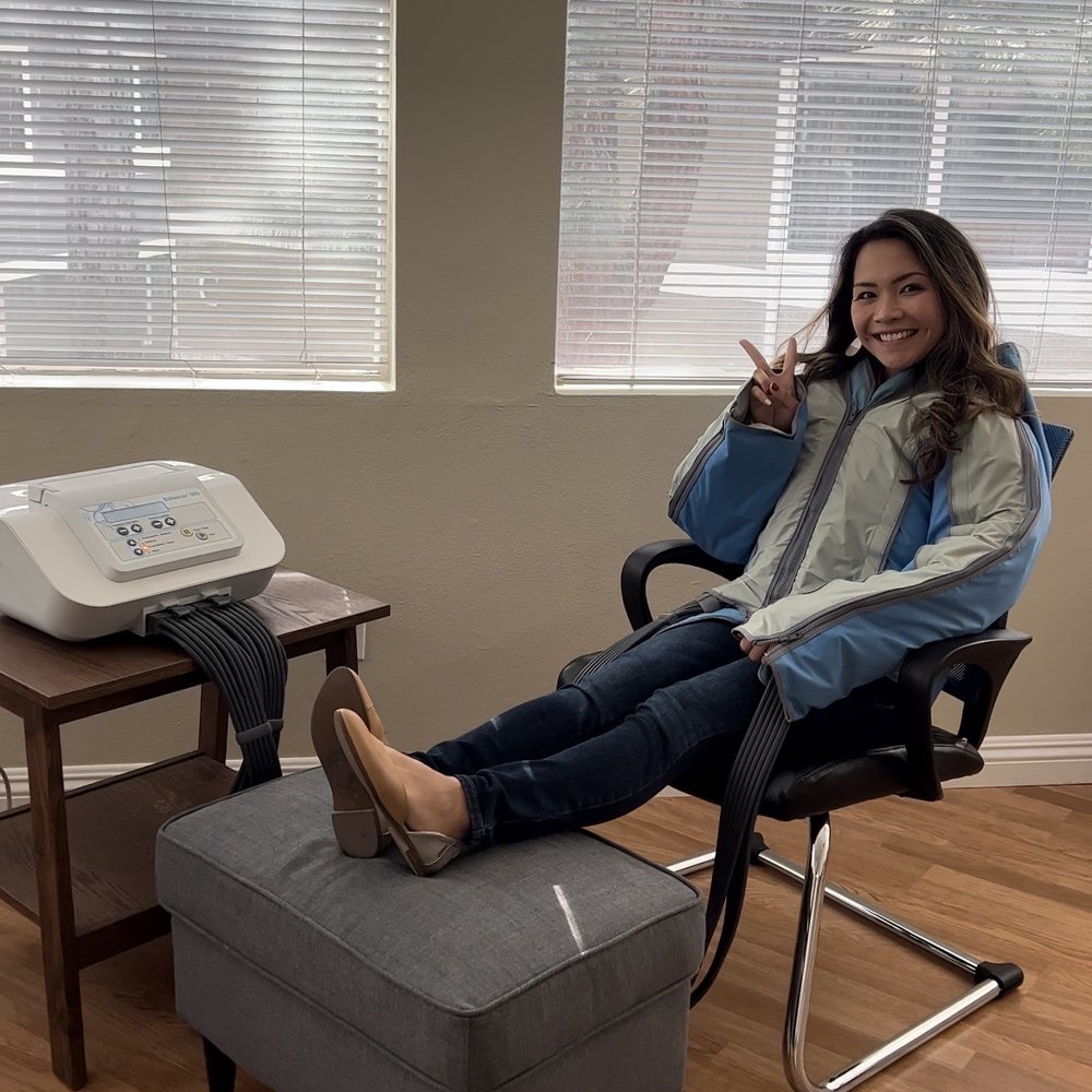 BodyContourz - Upper body lymphatic massager - Body Contouring Near Me - Costa Mesa, California BodyContourz - Upper body lymphatic massager - Body Contouring Near Me - Costa Mesa, California