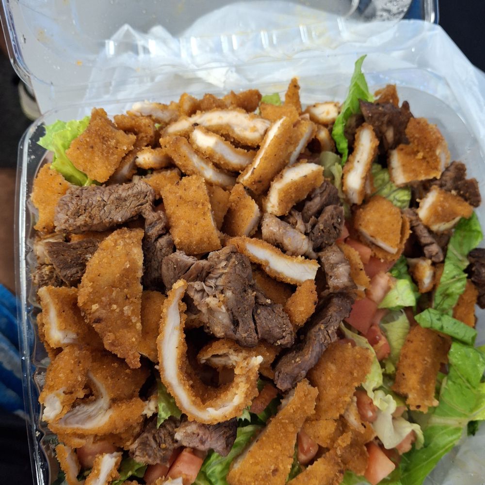 Turnpike Burgers Grill - They thought there was more steak hidden in this - Burgers Near Me - Fresh Meadows, New York Turnpike Burgers Grill - They thought there was more steak hidden in this - Burgers Near Me - Fresh Meadows, New York