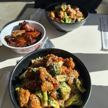 Tin Drum Asian Kitchen - Sweet & Savory Sesame - Asian Fusion Near Me - Dunwoody, Georgia Tin Drum Asian Kitchen - Sweet & Savory Sesame - Asian Fusion Near Me - Dunwoody, Georgia