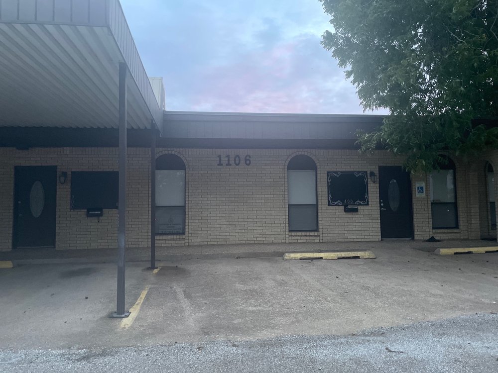 POLISHED NAILS BY AVONNE Updated June 2024 47 Photos 1106 W. Pioneer Pkwy, Arlington