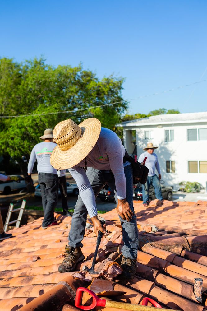Slide of A Green Contractors
