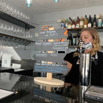 Westhaven Wines - Casey pouring us some amazing beer and wine - Wine Bars Near Me - Westport, Washington Westhaven Wines - Casey pouring us some amazing beer and wine - Wine Bars Near Me - Westport, Washington