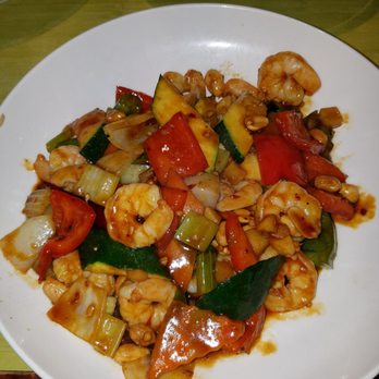 Bistro B - Kung pao shrimp - Vietnamese Near Me - Dallas, Texas Bistro B - Kung pao shrimp - Vietnamese Near Me - Dallas, Texas