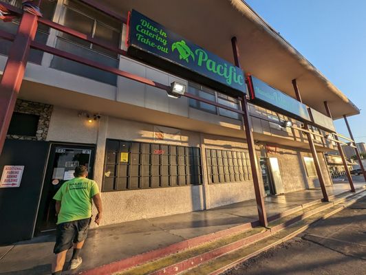 Pacific Island Taste, Hawaiian Restaurant by null