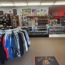 Weaverville Smoke Shop
