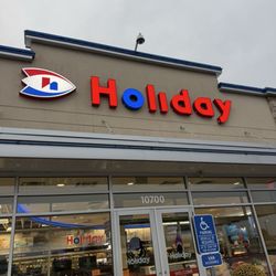 Holiday Gas Station