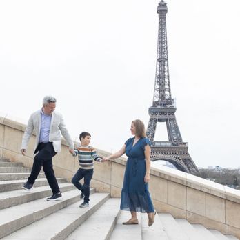 My Photographer in Paris - Eiffel Tower - Session Photography Near Me - Paris, 75