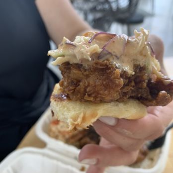 Shootz - Hawaiian Near Me - Ontario, California