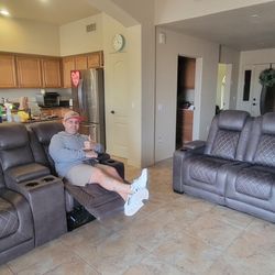 Mattress Land & Furniture - Bullhead City - Amazing service and quality products thank you guys!