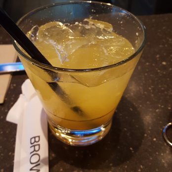 Browns Socialhouse Lethbridge South - Spicy Mango Margarita - Pubs Near Me - Lethbridge, Alberta Browns Socialhouse Lethbridge South - Spicy Mango Margarita - Pubs Near Me - Lethbridge, Alberta