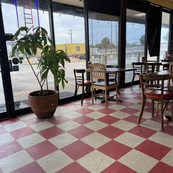The Cuban Cafe - Baytown - Cuban Near Me - Baytown, Texas The Cuban Cafe - Baytown - Cuban Near Me - Baytown, Texas