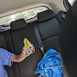 Kabul Icy Treats Cafe - Mango ice cream