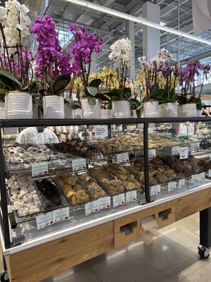 Whole Foods Market by null