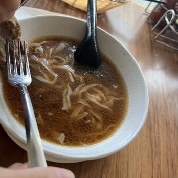 Quan Ong Sau - Kid pho with rare steak - Vietnamese Near Me - Everett, Washington