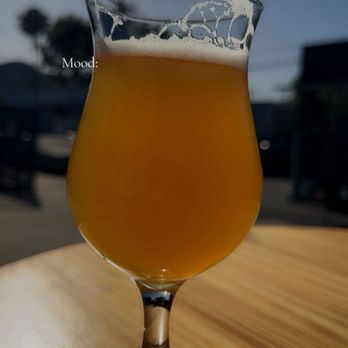 Paperback Brewing - Bunny with a chainsaw IPa - Breweries Near Me - Glendale, California Paperback Brewing - Bunny with a chainsaw IPa - Breweries Near Me - Glendale, California