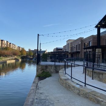 Whiskey & Smoke - Whiskey Bars Near Me - Flower Mound, Texas