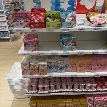 Miniso - Toy Stores Near Me - Fort Collins, Colorado Miniso - Toy Stores Near Me - Fort Collins, Colorado