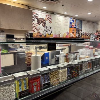 Cold Stone Creamery - Ice Cream & Frozen Yogurt Near Me - Phoenix, Arizona