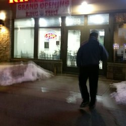 King Pho - Entrance: On our way for something to warm our stomachs.