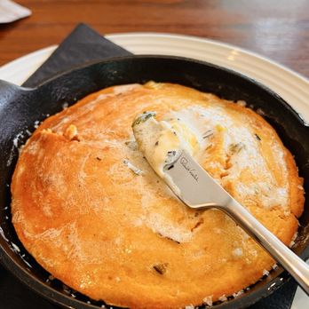 Middleton Place Restaurant - Cast iron cornbread - Seafood Near Me - Charleston, South Carolina Middleton Place Restaurant - Cast iron cornbread - Seafood Near Me - Charleston, South Carolina