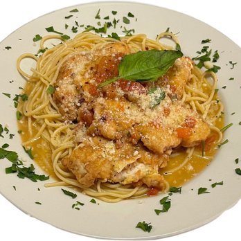 Montgomery Pizza - a plate of spaghetti with chicken - Pizza Near Me - North Wales, Pennsylvania Montgomery Pizza - a plate of spaghetti with chicken - Pizza Near Me - North Wales, Pennsylvania