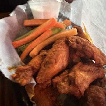 Thomas Street Tavern - Hot wings - Pubs Near Me - Charlotte, North Carolina Thomas Street Tavern - Hot wings - Pubs Near Me - Charlotte, North Carolina