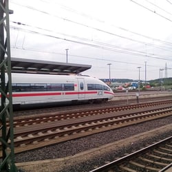 DB ICE-Bahnhof Montabaur - Der ICE "Dortmund" gegenüber