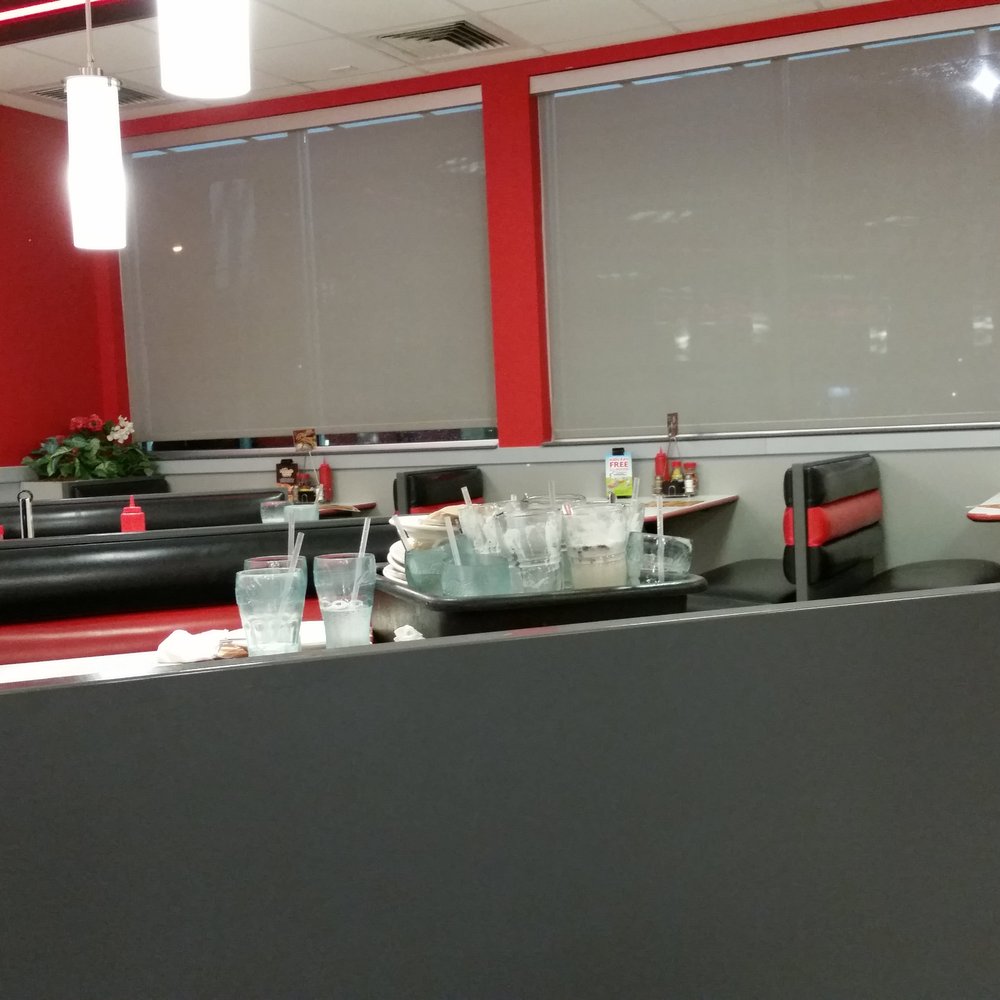 Steak ’n Shake - These have been here since we got here. Which was 30 minutes. - Fast Food Near Me - Oldsmar, Florida Steak ’n Shake - These have been here since we got here. Which was 30 minutes. - Fast Food Near Me - Oldsmar, Florida