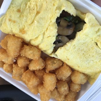 Button Up Cafe - Spinach and mushroom omelette with tater tots - Breakfast & Brunch Near Me - Pearl City, Hawaii Button Up Cafe - Spinach and mushroom omelette with tater tots - Breakfast & Brunch Near Me - Pearl City, Hawaii