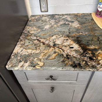 TGG Stone Granite and Quartz - Fading quartzite countertop - Countertop Installation Near Me - Alvin, Texas TGG Stone Granite and Quartz - Fading quartzite countertop - Countertop Installation Near Me - Alvin, Texas
