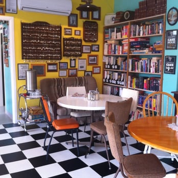 Round Table Coffee - 2014 Room - Coffee & Tea Near Me - Bracken Ridge, QLD