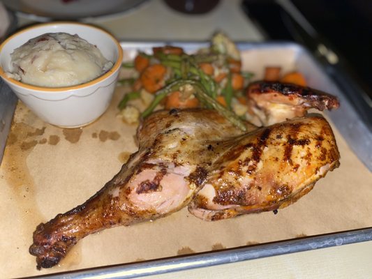 Lucille's Smokehouse Bar-B-Que by null