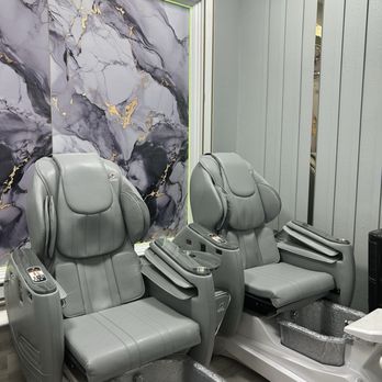Queen Nails & Spa - Private VIP lounge - Nail Salons Near Me - Las Vegas, Nevada Queen Nails & Spa - Private VIP lounge - Nail Salons Near Me - Las Vegas, Nevada