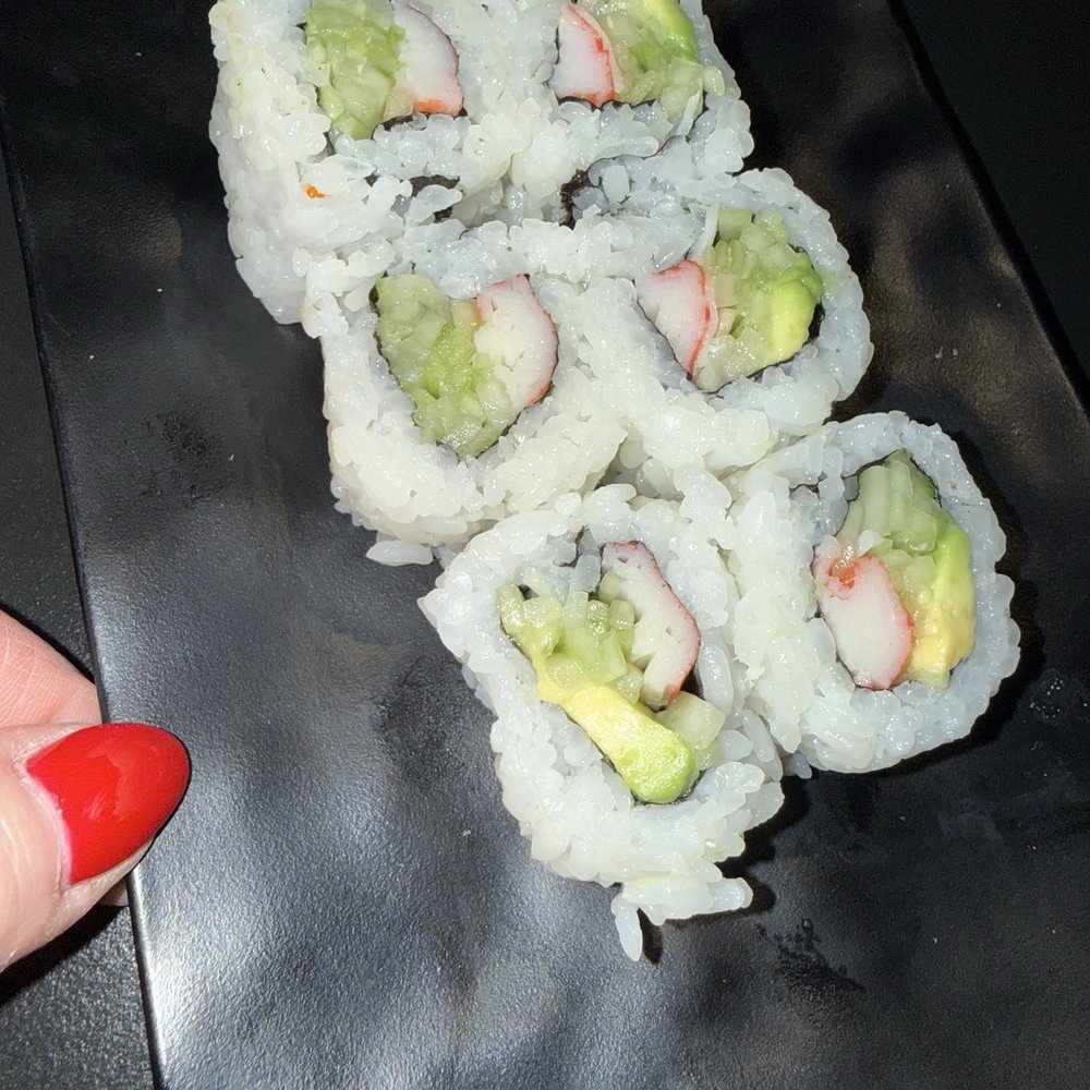 Let's Sushi - Sushi Bars Near Me - Wexford, Pennsylvania