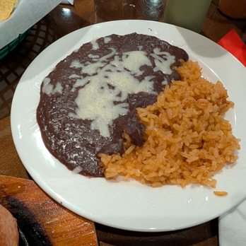 Chula's Bar and Grill - Great tasting beans and rice. - Mexican Near Me - Downers Grove, Illinois