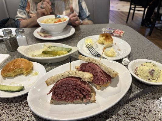 Manhattan in the Desert by null