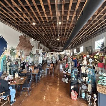 Two Salty Broads Bistro - Comfort Food Near Me - Grand Saline, Texas Two Salty Broads Bistro - Comfort Food Near Me - Grand Saline, Texas