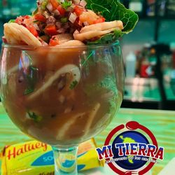 Mi Tierra Restaurant - Vuelve a la vida en salsa Roja