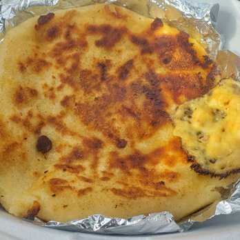 El sabor salvadoreno - a pancake in a container - Salvadoran Near Me - Framingham, Massachusetts El sabor salvadoreno - a pancake in a container - Salvadoran Near Me - Framingham, Massachusetts