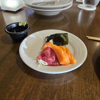 100 Sails Restaurant & Bar - Minimal raw fish selection. - Buffets Near Me - Honolulu, Hawaii 100 Sails Restaurant & Bar - Minimal raw fish selection. - Buffets Near Me - Honolulu, Hawaii