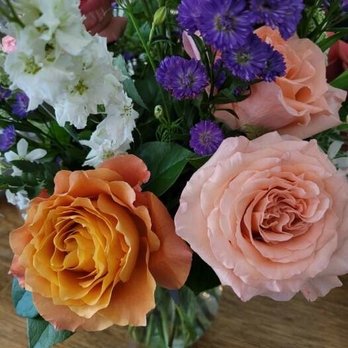 Bonnie Brae Flowers - Florists Near Me - Denver, Colorado Bonnie Brae Flowers - Florists Near Me - Denver, Colorado