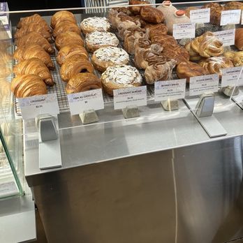SACRÉ SUCRÉ - Macarons Near Me - Baltimore, Maryland