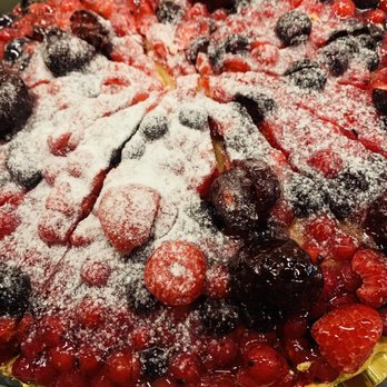 Hotel American Dinesen - Beautiful cake for breakfast - Hotels Near Me - Venezia, VE